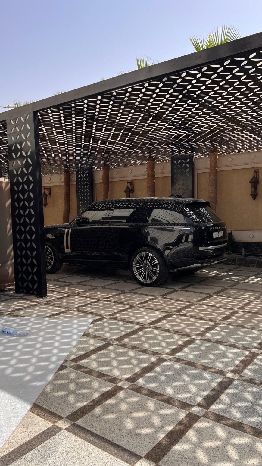 سواتر من مظلات وسواتر شبكة التميز – جودة عالية وتصاميم عصرية